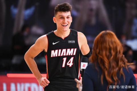 她在攻防转 她在攻防转